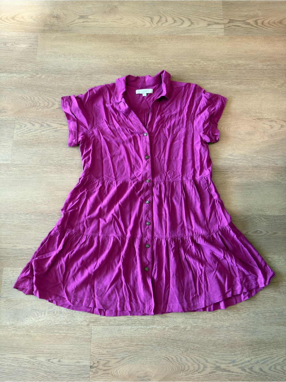 LOFT Magenta Button-Front Tiered Tunic